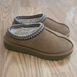 UGG Tasman Slippers